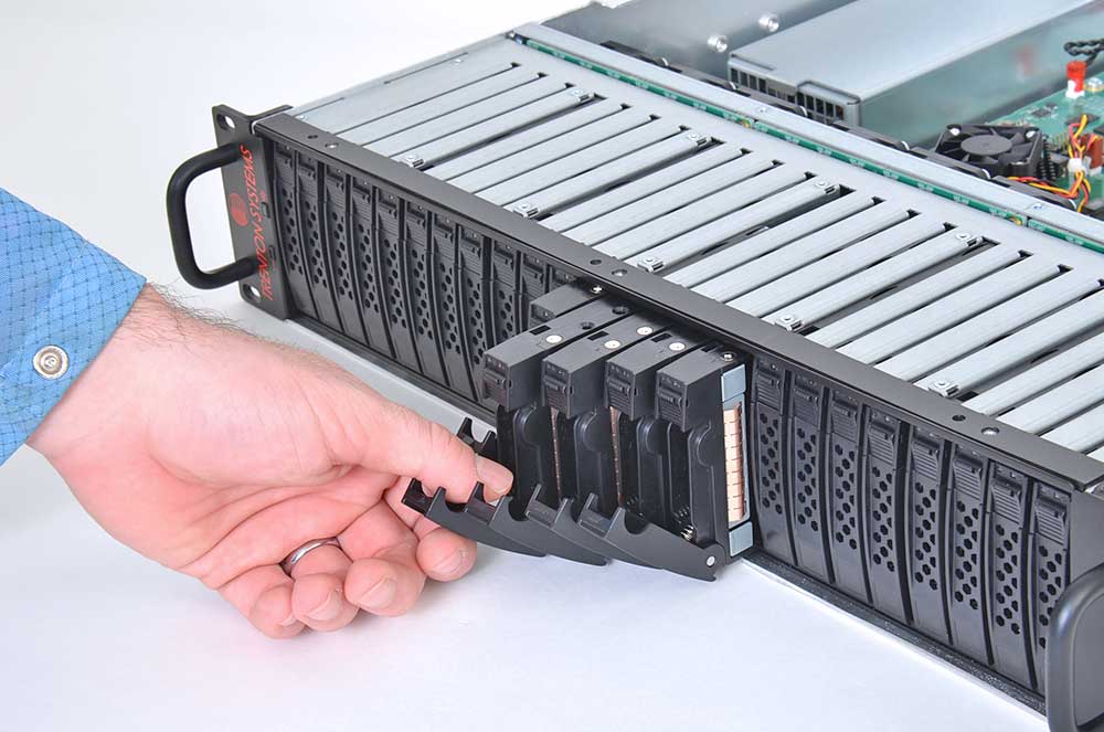 Nvme storage array store